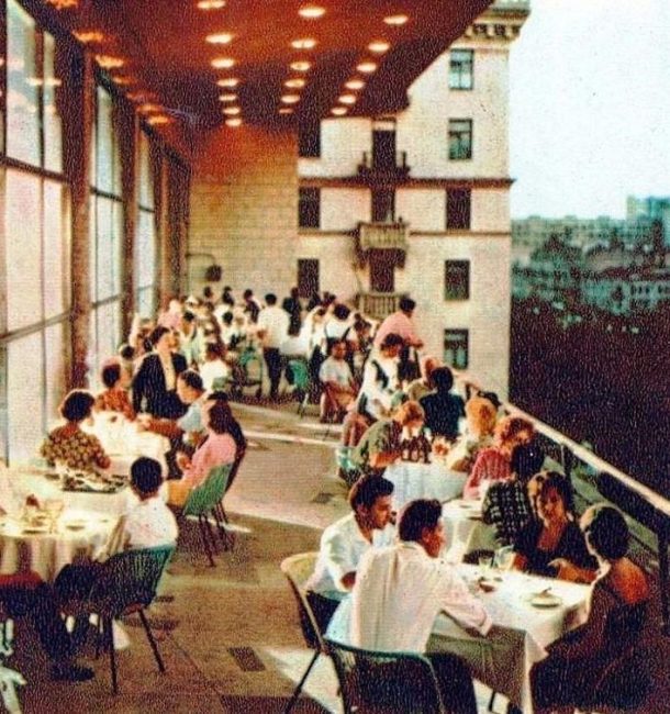 Тераса ресторану. Фото: pastvu.com, 1970-і
