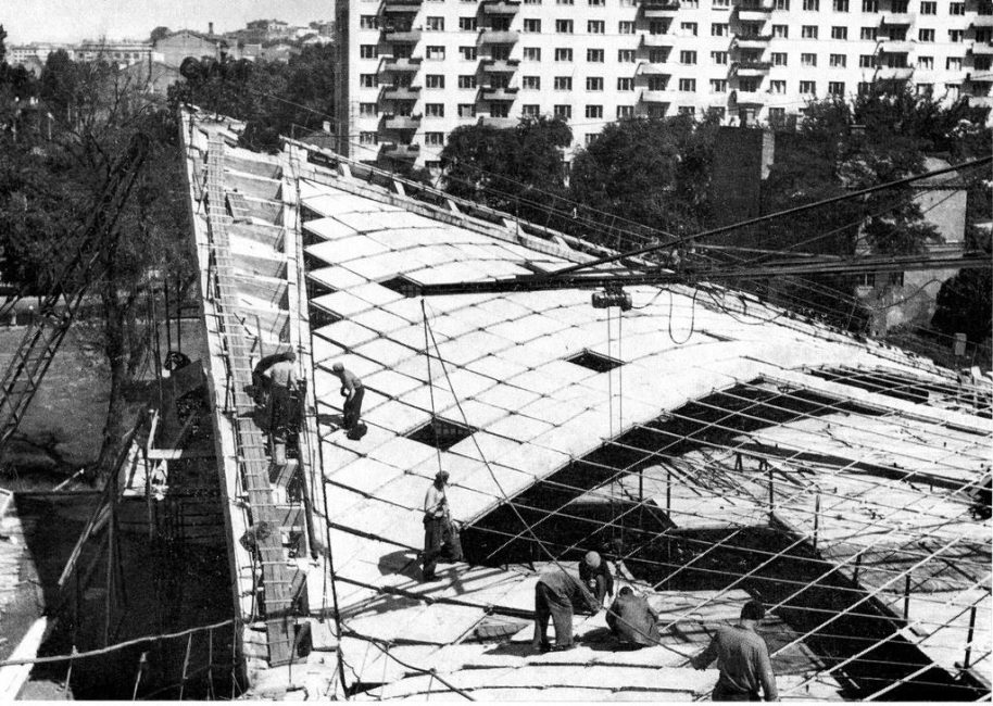Строительство. Фото: pastvu.com, 1967